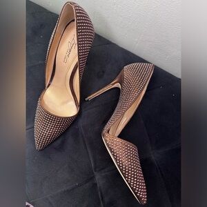 Vince Camuto Imagine Ossie"Leather Studded Heels size
7